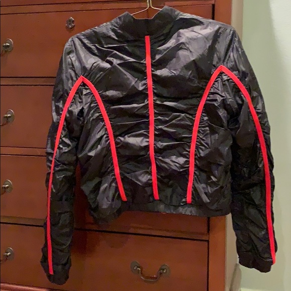 Eckōred Windbreaker Jacket - Picture 5 of 7